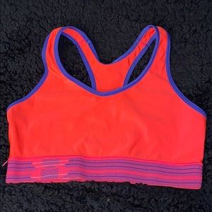 Sports bra